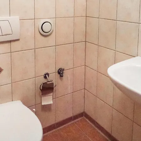 Nice In With 3 Bedrooms, Sauna And Internet Дом отдыха Sveio
