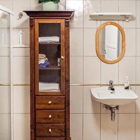 Nice In With 3 Bedrooms, Sauna And Internet Дом отдыха Sveio